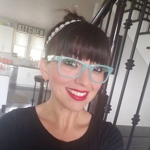 Meet your Posher, Ingrid